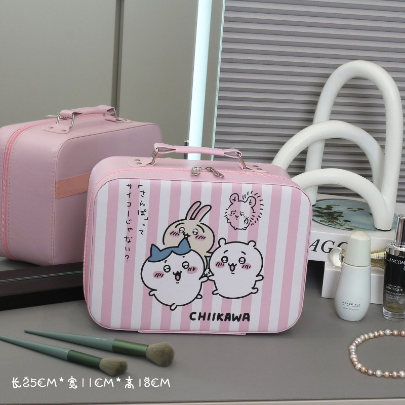Anime Chiikawa Usagi Cosmetic  - مراجعة Travel Accessories For Japan Trip وسعره