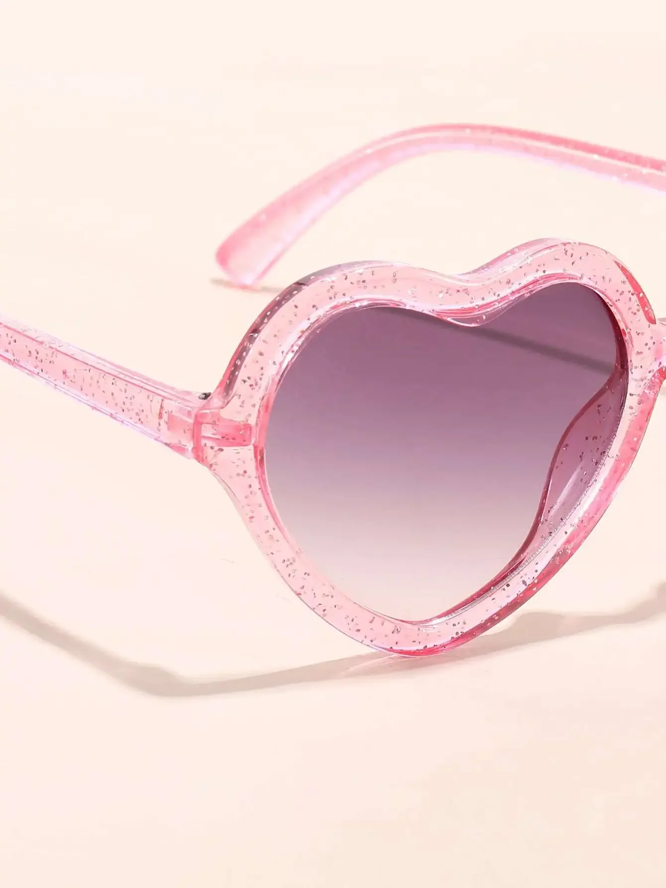 1 Pair Heart Shaped Children E - مراجعة Travel Accessories For Girls وسعره
