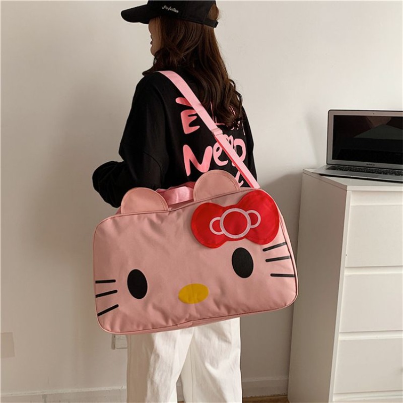 New Kawaii Sanrio Hello Kitty  - مراجعة Travel Accessories For Japan Trip وسعره