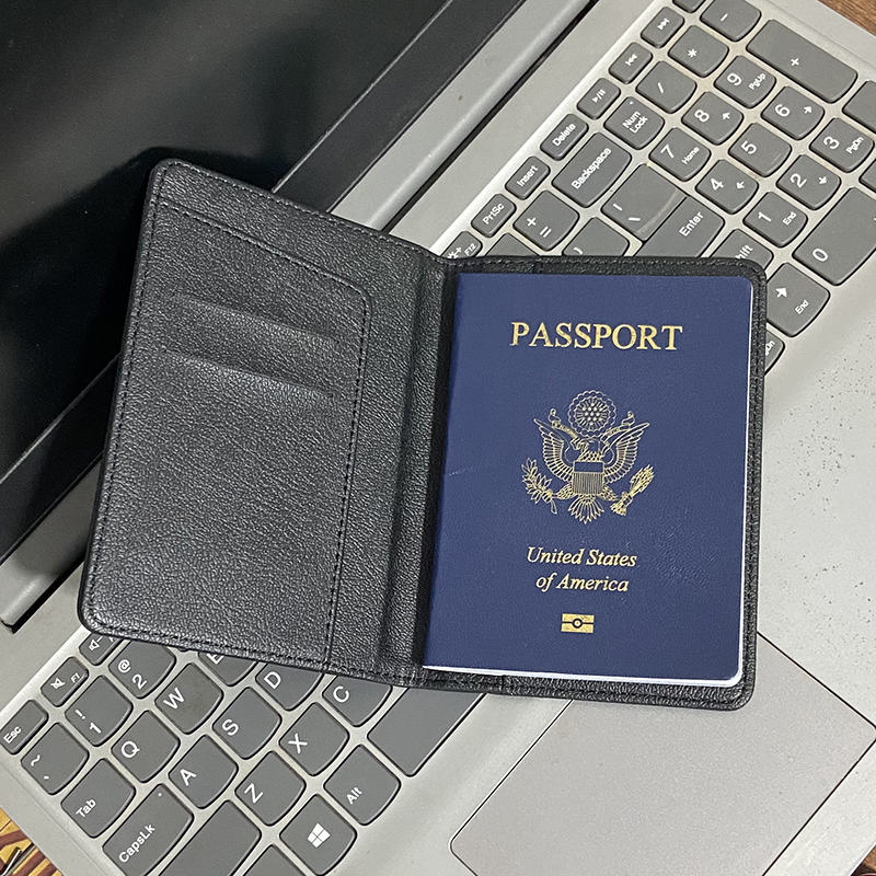 Travel Passport Holder Wallet  - مراجعة Travel Accessories In Bulk وسعره