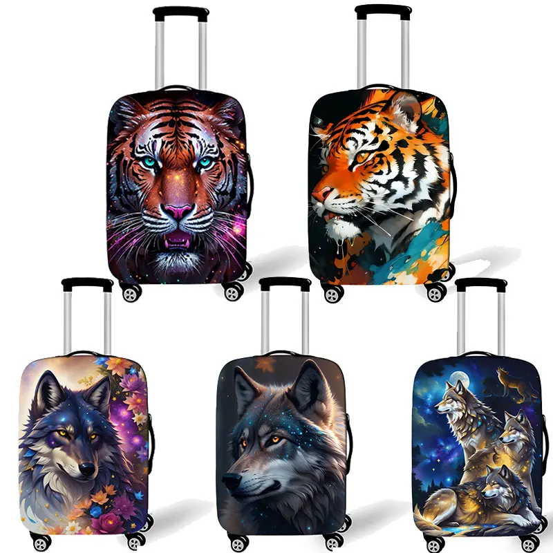 Howling Wolf Under The Moonlig - مراجعة Travel Accessories Under 10 وسعره