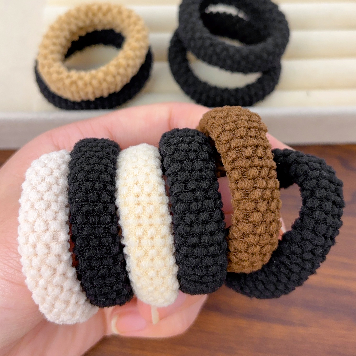 Seamless Hair Ties Thick Elast - مراجعة Travel Accessories For Girls وسعره