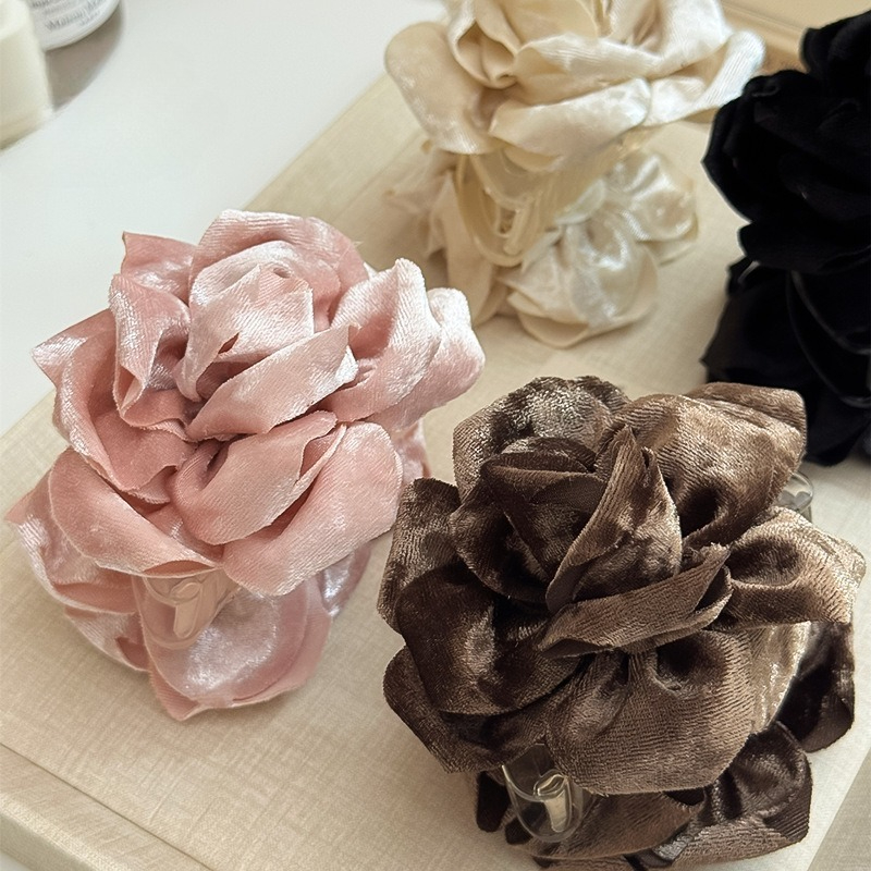 Ins Velvet Rose Hair Claw Clip - مراجعة Travel Accessories For Girls وسعره
