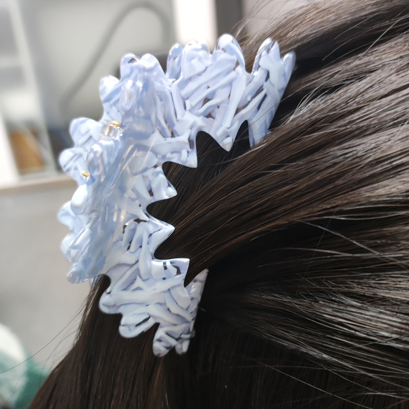 HANGZHI Flower Hollow Geometri - مراجعة Travel Accessories For Girls وسعره