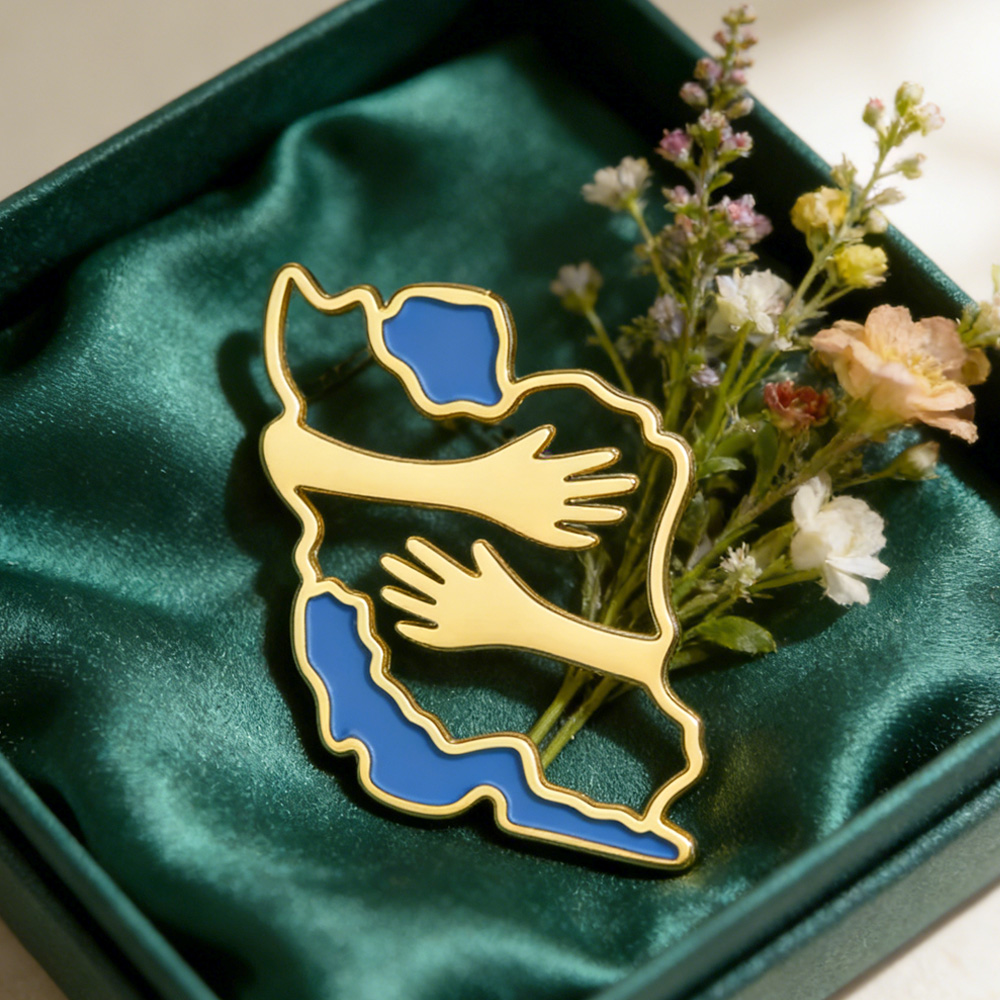 Dawapara Iran Map Shape Brooch - مراجعة Travel Accessories In Bulk وسعره